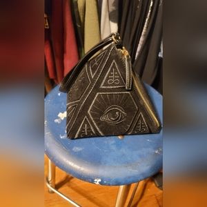 KILLSTAR Pyramid Handbag